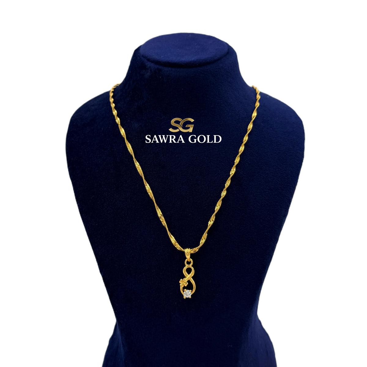 Sawra Gold Locket Chain 2582