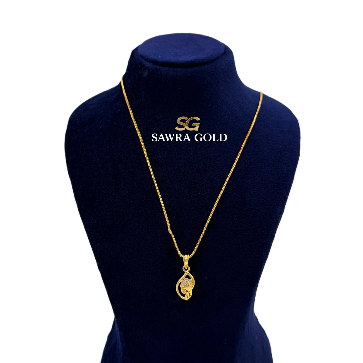 Sawra Gold Locket Chain 2651