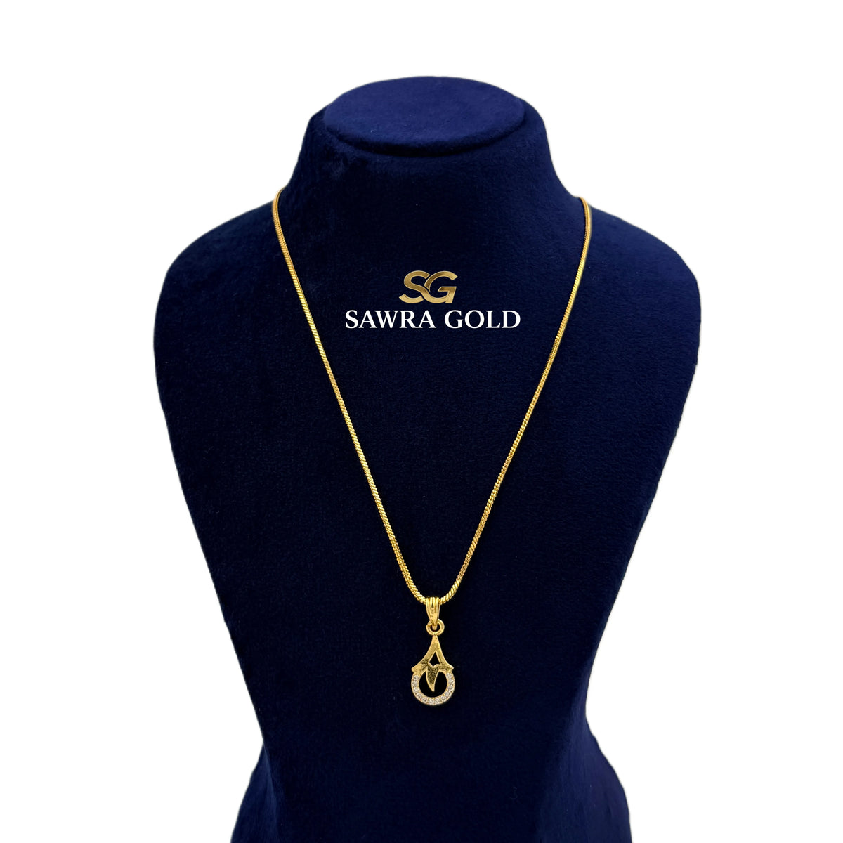 Sawra Gold Locket Chain 2667
