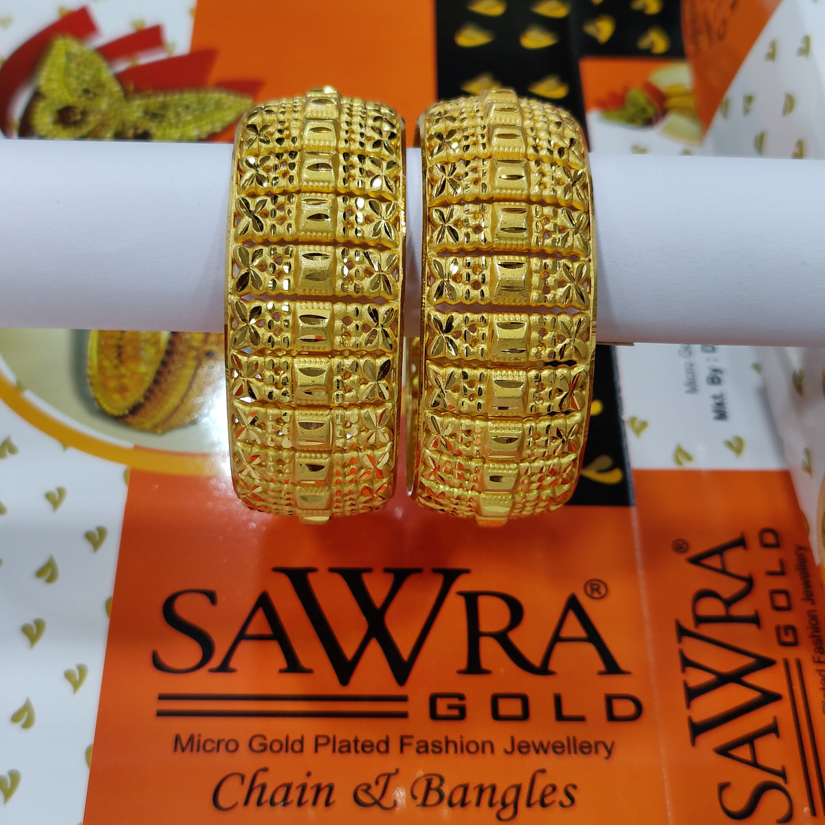 Sawra Gold Bangles 2426