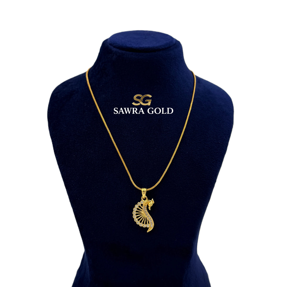 Sawra Gold Locket Chain 2561