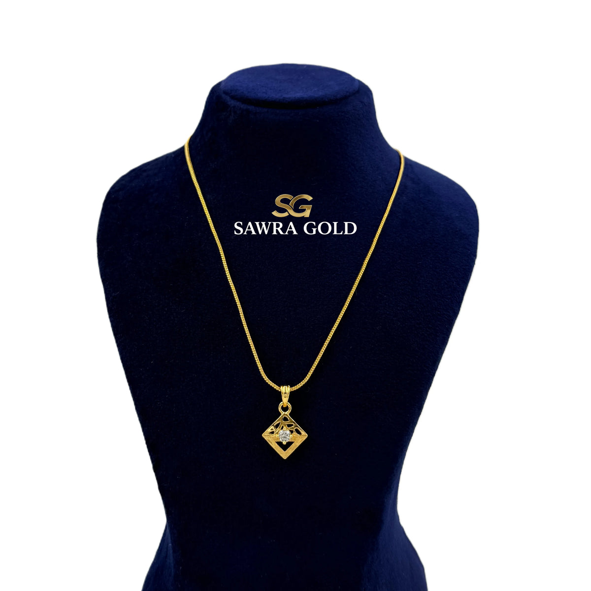 Sawra Gold Locket Chain 2643